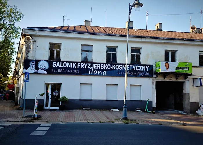 Apartament Pod Jasna Gora 2 Pokoje 2 Lazienki, Na Parterze